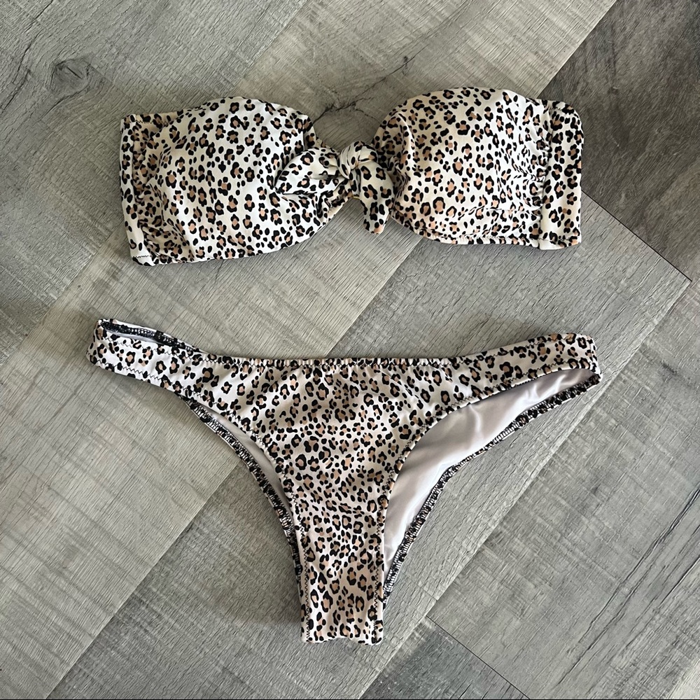 Victoria’s Secret Cheetah Print Strapless Bikini Set S/M